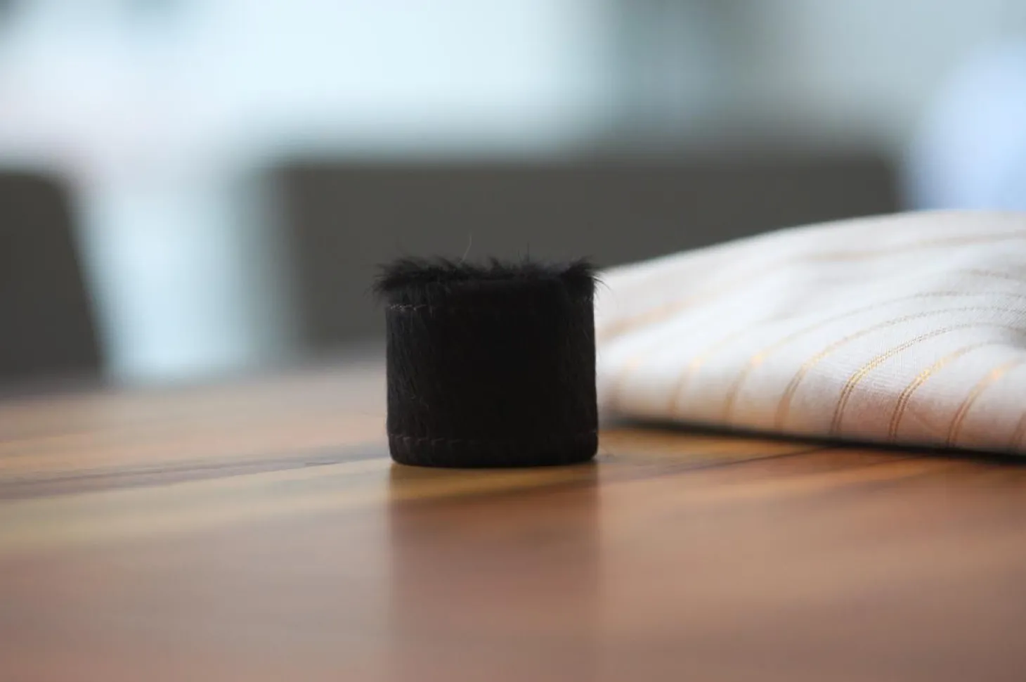 + Serviettenring - Ziegenfell schwarz