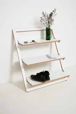 AMBIVALENZ Fläpps Lehnregal weiß