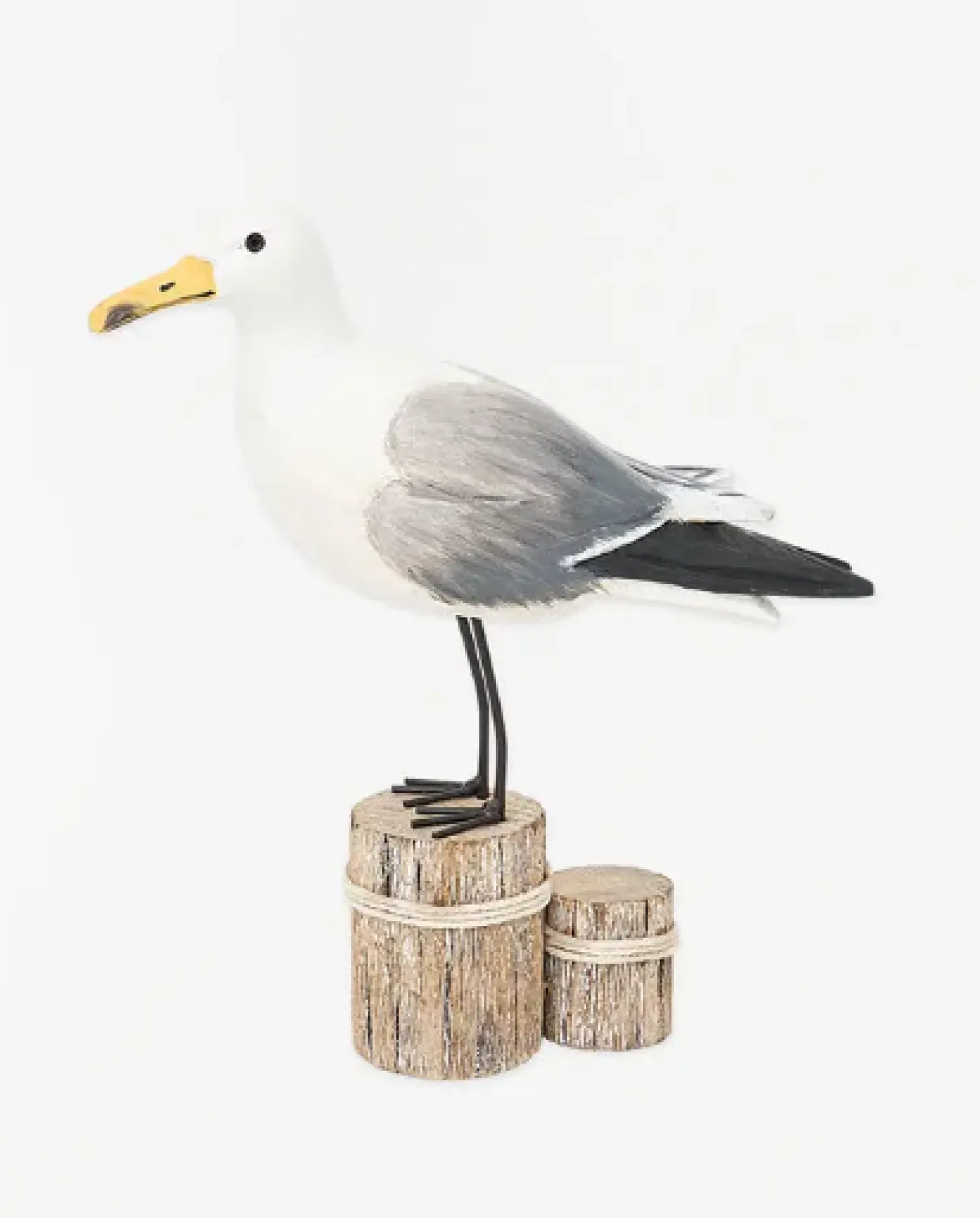 Batela Möwe auf Holzstumpf, H:38cm