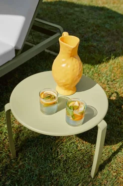 Fermob Alizé Beistelltisch Ø48 cm Honig