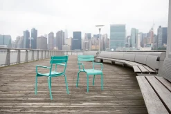 Fermob Luxembourg Sessel stapelbar Lindgrün