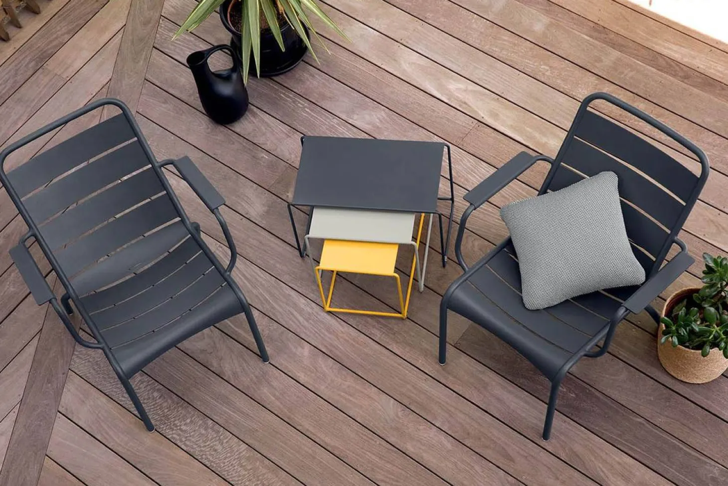 Fermob Luxembourg Tiefer Sessel Maya-Blau