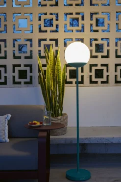 Fermob MOOON! Große Stehleuchte Höhe 134 cm Schwarzkirche