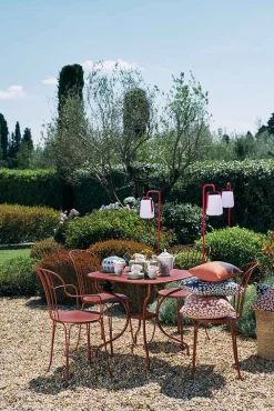 Fermob Opéra+ Outdoor Sessel Lehmgrau