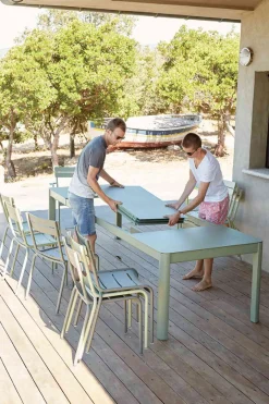 Fermob Ribambelle XL Tisch 299x100 3 Einlegeplatten Honig