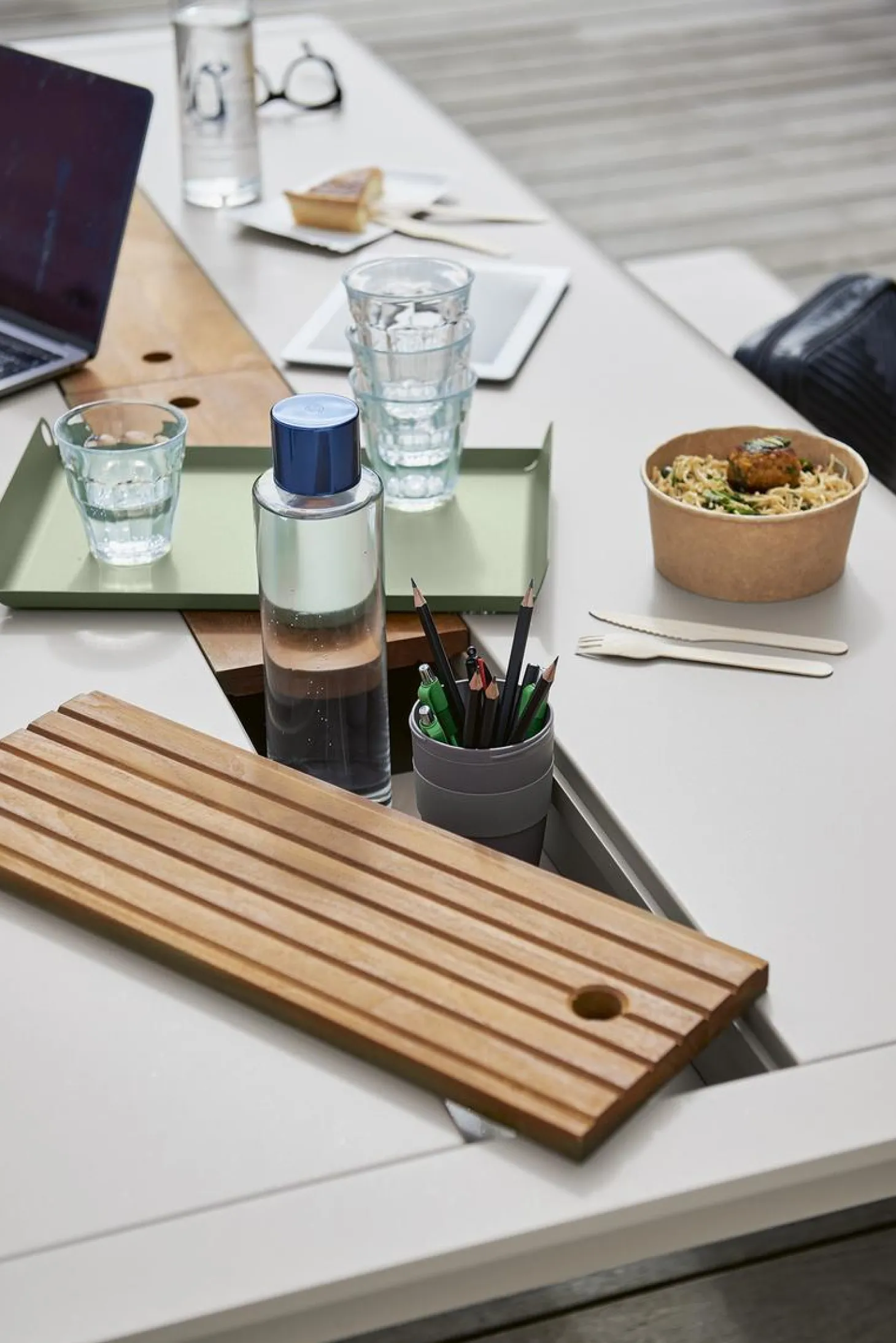 Fermob Tablett Alto 36 x 23 cm Anthrazit