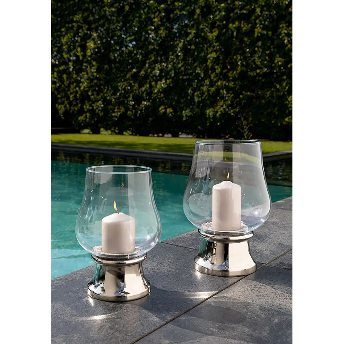 Fink Palina Glas Windlicht mit glänzendem Fuß Ø 21 cm, Höhe 31 cm