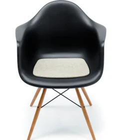 Hey Sign Sitzauflage aus Filz Eames Plastic Armchair 37x35 anthrazit 01