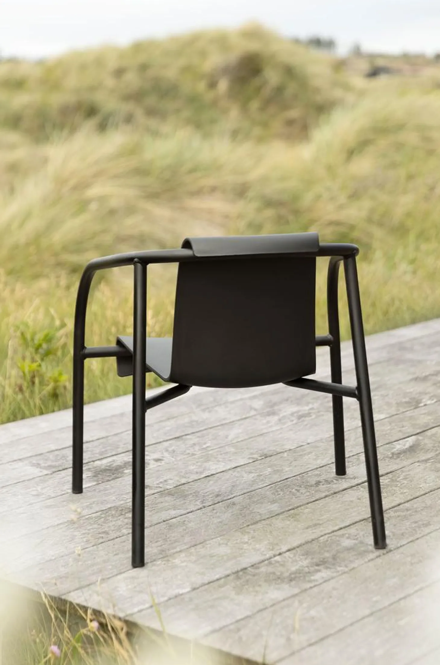 HOUE Nami Outdoor Lounge-Stuhl schwarz