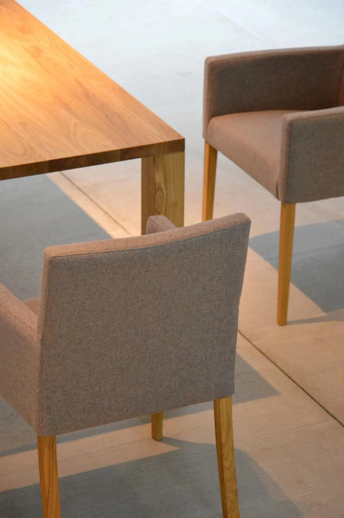 Jan Kurtz AUGUS - Stuhl steinbraun