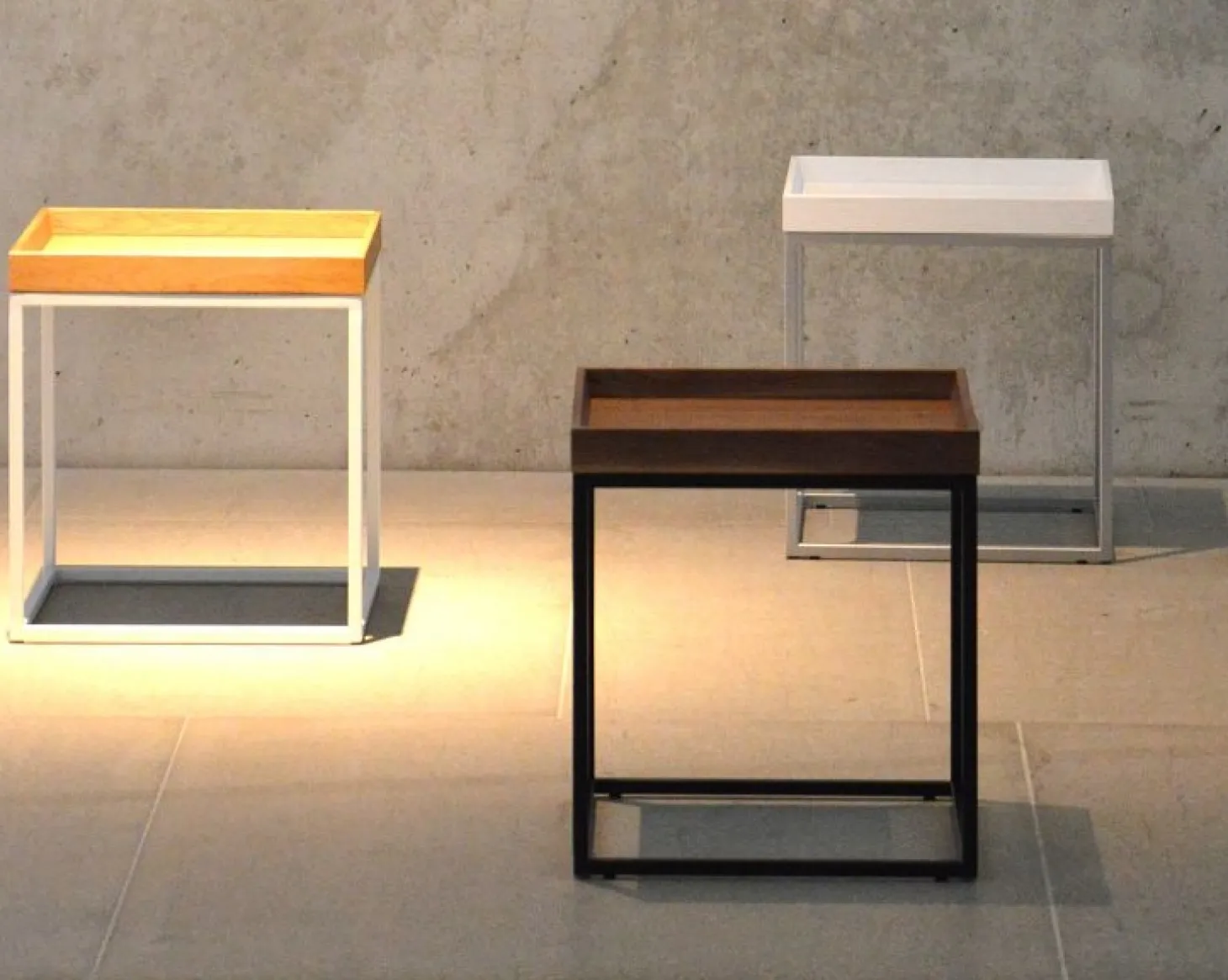 Jan Kurtz Beistelltisch Pino Quadratisch Gestell weiß Tablett Eiche Natur