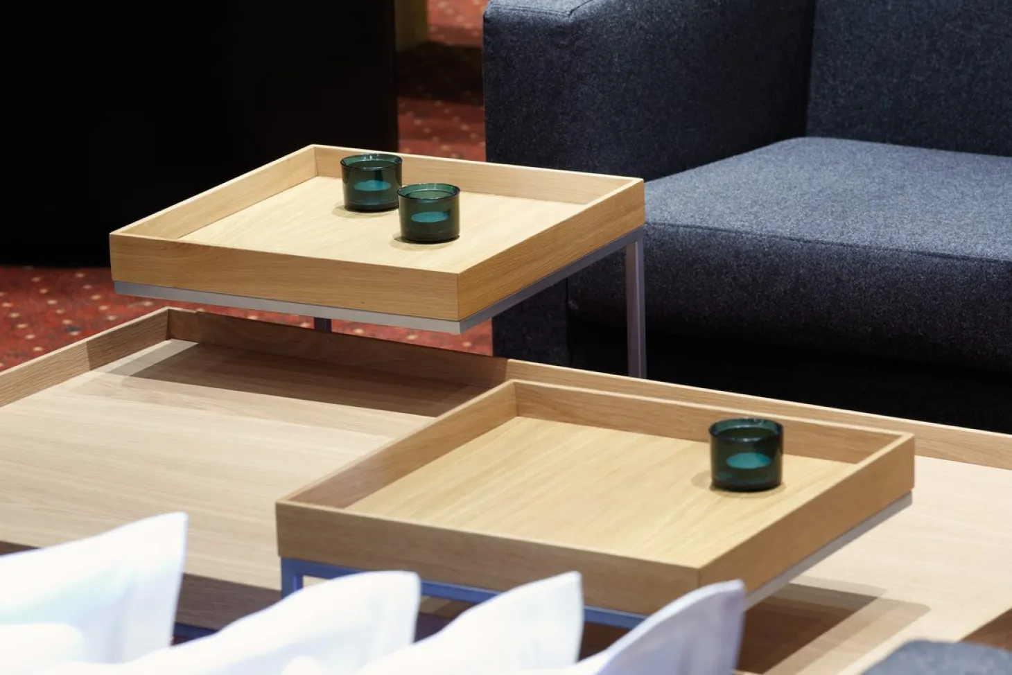 Jan Kurtz Beistelltisch Pizzo U-Form Tablett Eiche Natur / Gestell Lunasilber