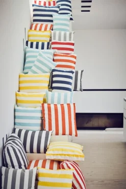 Jan Kurtz Kissen SOMNIA Streifen weiß/rot 48 x 48 cm