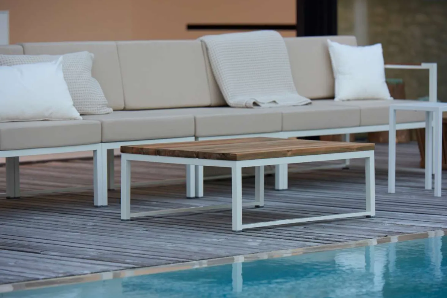 Jan Kurtz Lux Outdoor-Couchtisch Edelstahl