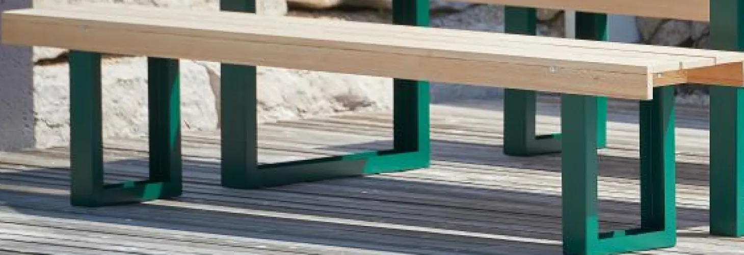 Jan Kurtz Outdoor Bank GUARD