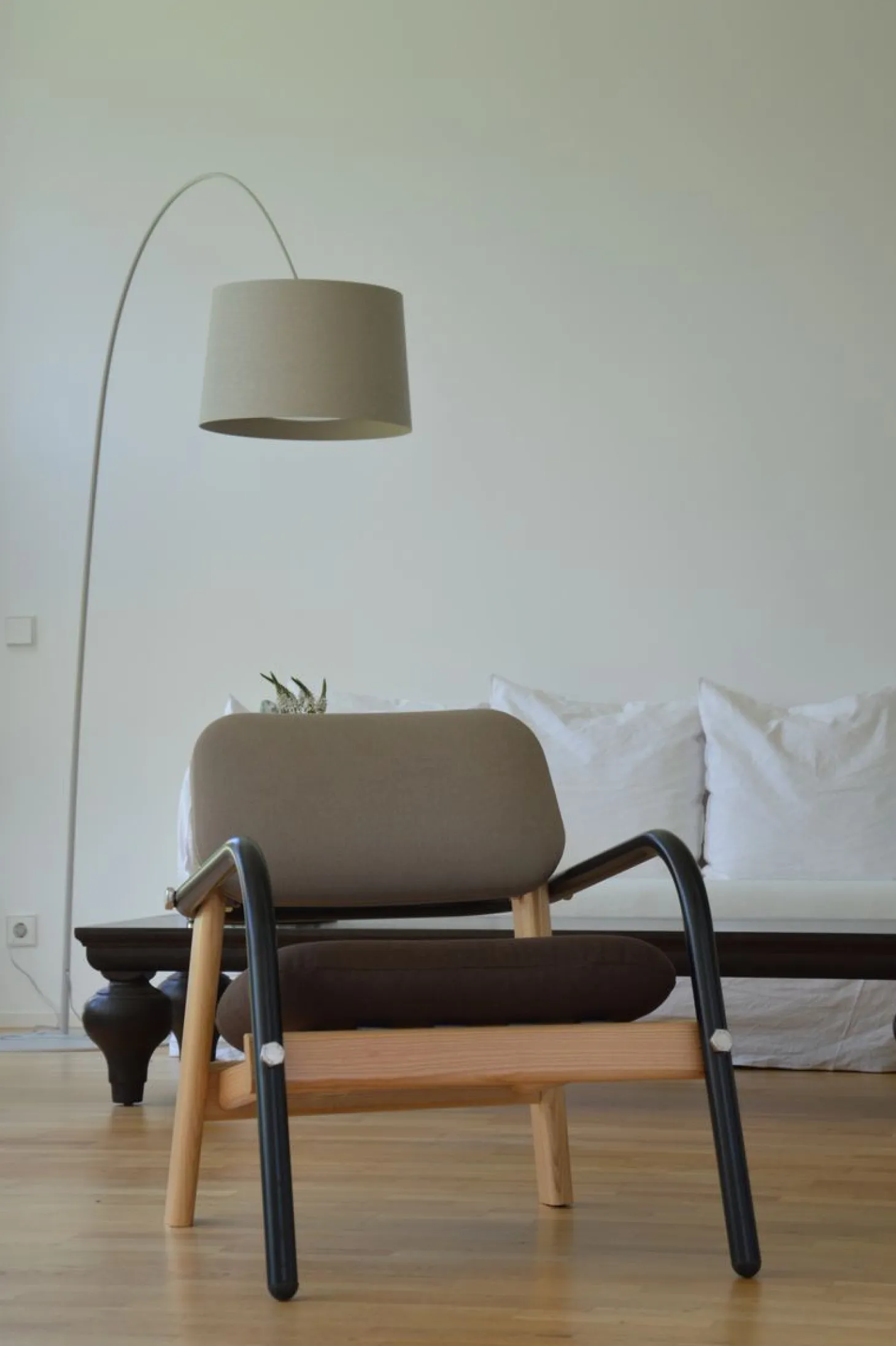 Jan Kurtz Sessel BILLY, Gestell: Esche, Armlehne: Stahlrohr schwarz/braun/beige