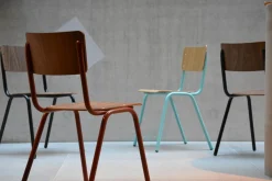 Jan Kurtz Stuhl Zero, türkis/eiche