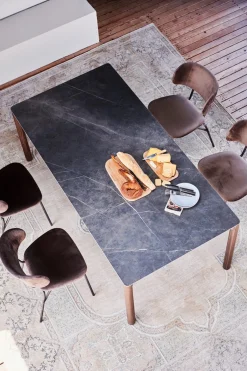 Jan Kurtz Tisch Radius