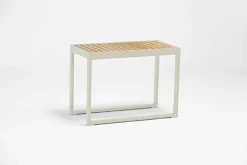 4-M Design Nest hoher Outdoor Beistelltisch aus Teak Oberfläche Mokka