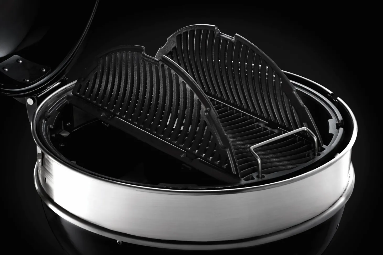 Napoleon PRO18 Holzkohle Kugelgrill schwarz