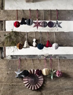 Nordal Fluffy - Papieranhänger Herz off white 9 cm