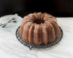 Nordic Ware Backform Anniversary Bundt Pan 2,4 - 3,5 Liter