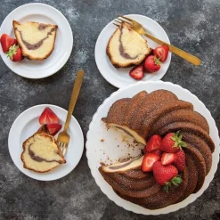 Nordic Ware Hochwertige Backform Swirl Bundt