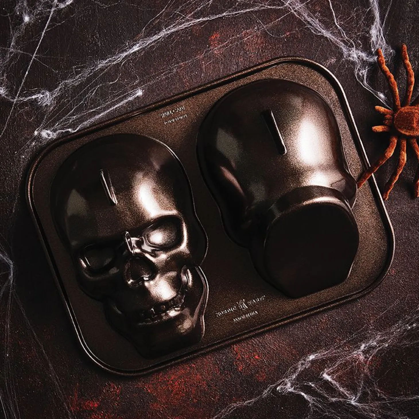 Nordic Ware Totenkopf - Kuchenform (Halloween)