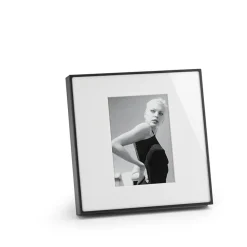 Philippi Infinity quadratischer Bilderrahmen 26x26 cm ( für Bildgröße 13x18cm)