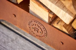 RB73 Ker Holzlager und Wagen aus Cortenstahl