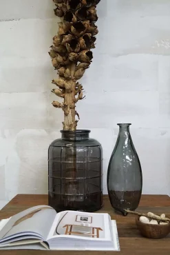 Trademark Living Glasvase Steve mit Rechteck-Muster Grau