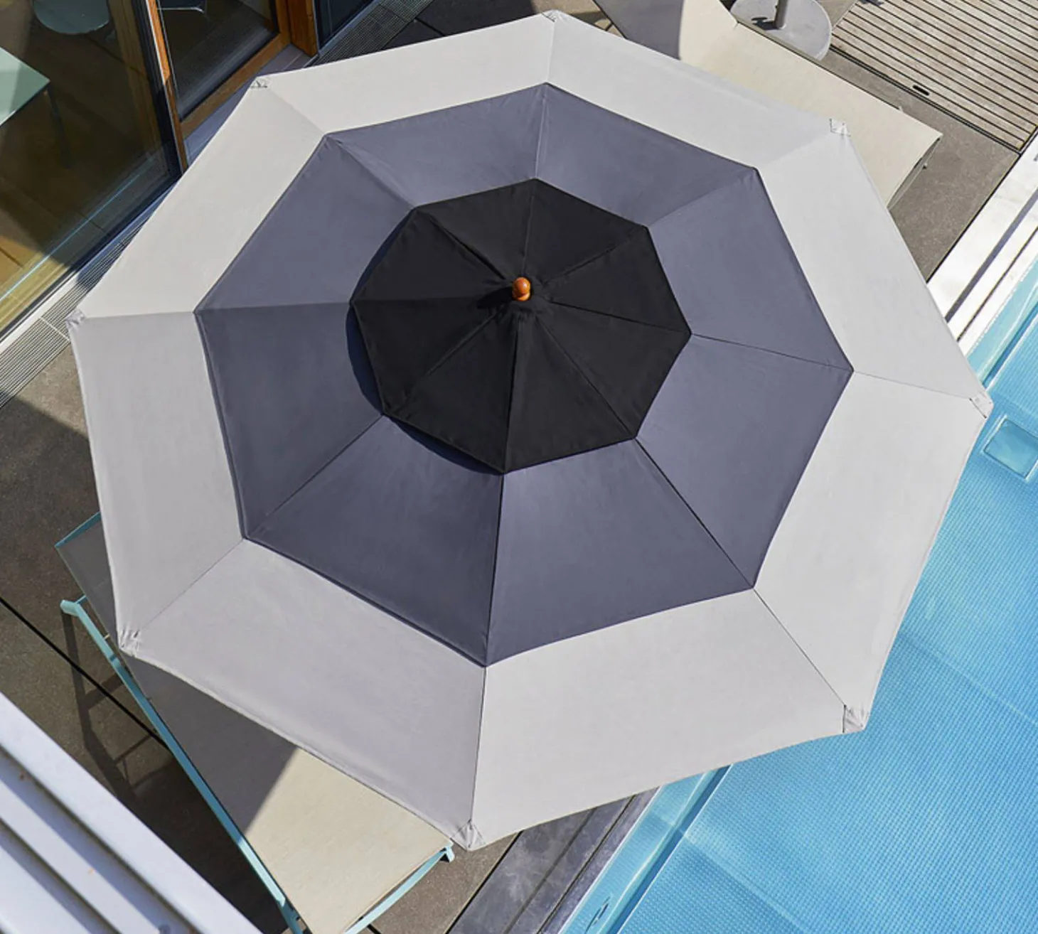 Weishäupl Großer Schirm Klassiker Ø 350 cm Breeze Schwarz/Anthrazit/Grau mit Flaschenzug, Ohne Knickmechanismus