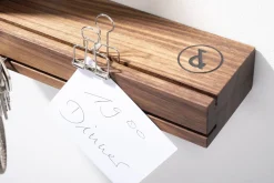weld & co Schlüsselbrett Nussbaum 01