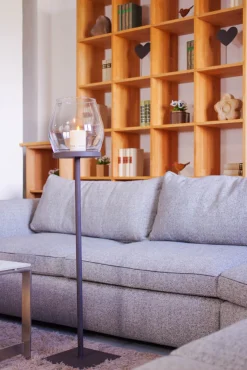 WMG Eisen Windlicht Laurentius 50 cm + Gratiszugabe Kerze Türkis