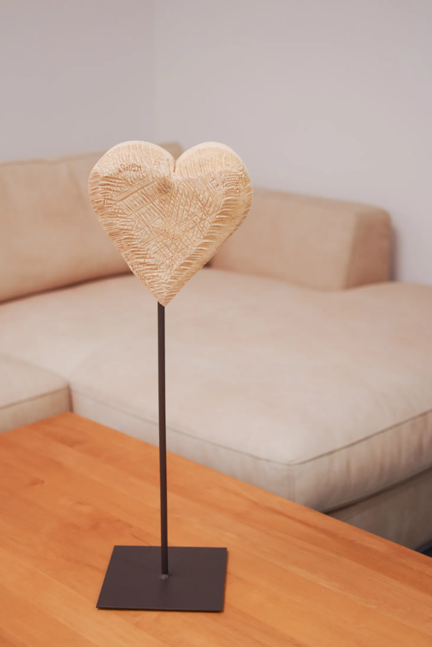 WMG Pappelherz natur auf Eisenständer, Höhe 50 cm